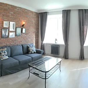 https://apartamenty-dlugi-targ.gdanskhotel.org